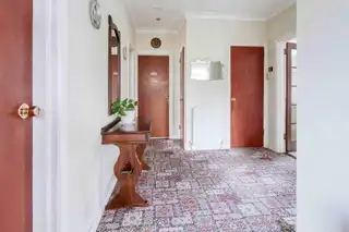 16 Thornleigh CloseImage 2