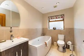 29A Pond Park RoadImage 9
