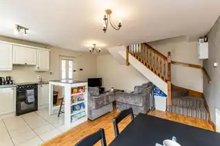 12 Beresford HillImage 6