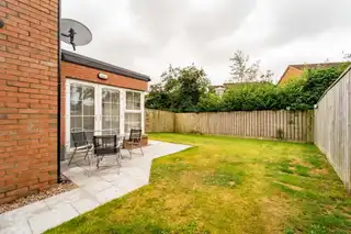 11 Meadow GreenImage 16