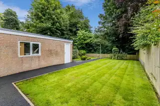 44 Woodview CrescentImage 19