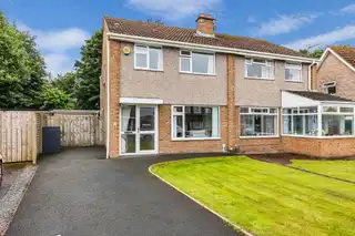 Image 1 for 44 Woodview Crescent