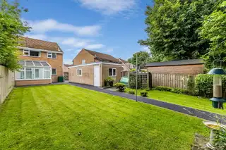 44 Woodview CrescentImage 20