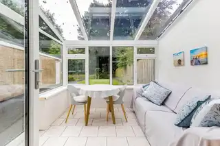 44 Woodview CrescentImage 7