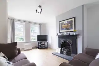 14 Glenmore CourtImage 2