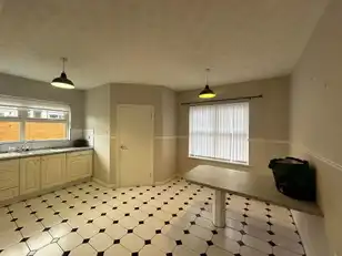 4 Kirkview CloseImage 7