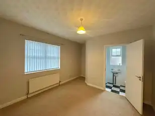 4 Kirkview CloseImage 9