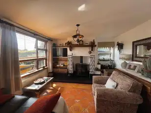 1 Elmwood ParkImage 6