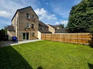 4 St James ParkImage 36