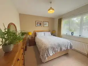 3 Downview CrescentImage 18