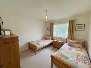 3 Downview CrescentImage 21