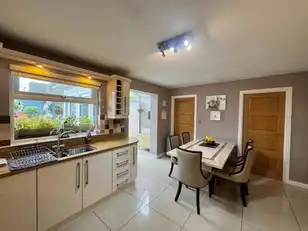 2 Glenwood AvenueImage 13