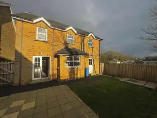 3 MoorfieldsImage 30