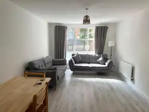 3 38 Alfred StreetImage 2