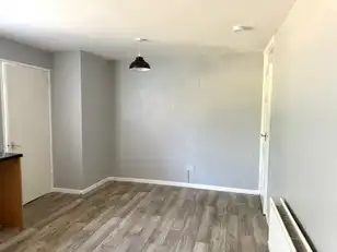 7 Vionville WayImage 4