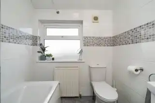 56 Orangefield CrescentImage 11