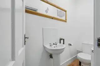 9 Haddington GardensImage 6