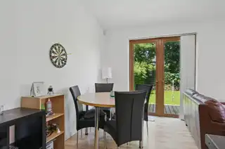 9 Haddington GardensImage 10
