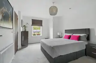 10 Rosepark GardensImage 12