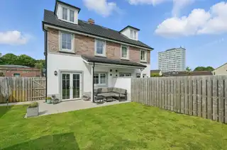 10 Rosepark GardensImage 24