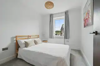10 Rosepark GardensImage 15