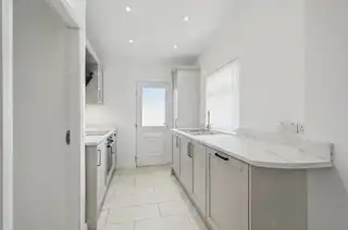39 Hazelbrook AvenueImage 7