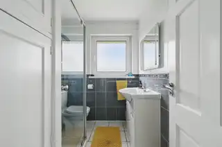 24 Glenariff DriveImage 16