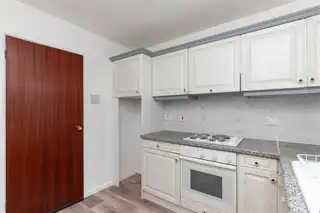 The HamletsImage 10