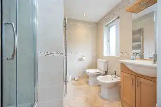 10 Kennel BridgeImage 10