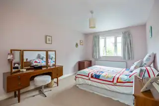 10 Kennel BridgeImage 14