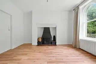 Flat 3, 378 Belmont RoadImage 6