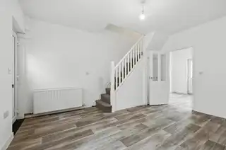 30 Castlereagh ParadeImage 5