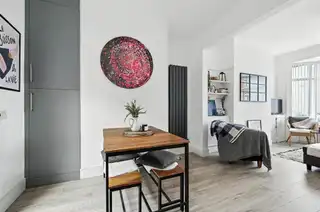 68 Fernwood StreetImage 9