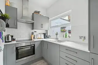68 Fernwood StreetImage 7