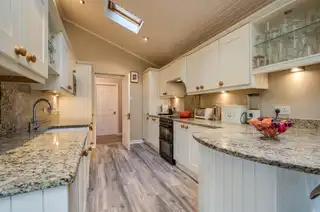 392 Belmont RoadImage 7