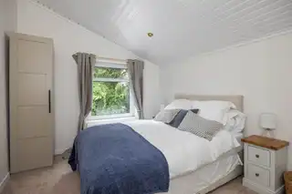 392 Belmont RoadImage 19