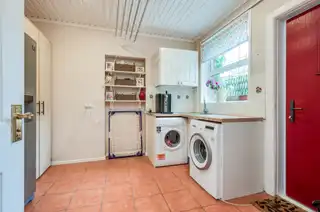 392 Belmont RoadImage 14