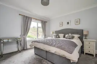392 Belmont RoadImage 24