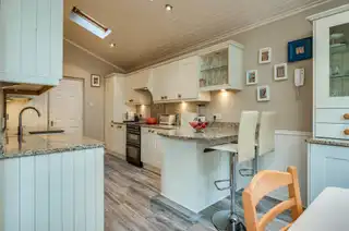 392 Belmont RoadImage 11