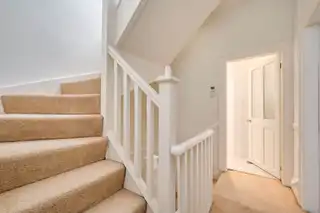 61 Martinez AvenueImage 17