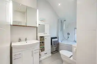 61 Martinez AvenueImage 27