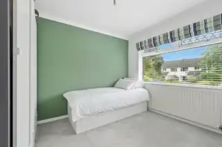 29 Kingsdale ParkImage 17