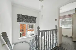 29 Kingsdale ParkImage 15