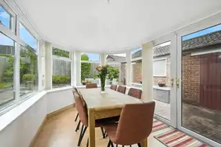 29 Kingsdale ParkImage 10