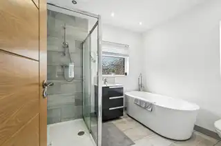29 Kingsdale ParkImage 16