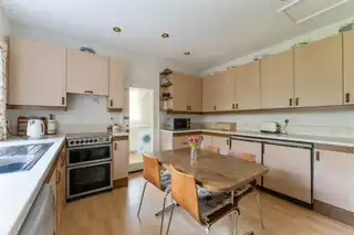 30 Hawthornden RoadImage 18