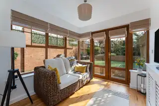 10 Ormiston SquareImage 9