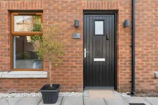 10 Ormiston SquareImage 2