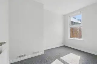 29 Lichfield AvenueImage 8