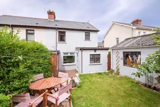 10 Bloomfield GardensImage 22